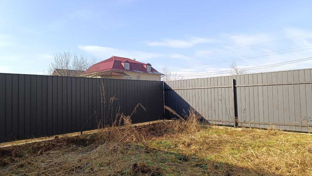 Продаж ЦЕГЛЯНОГО таунхауса з міськими комунікаціями