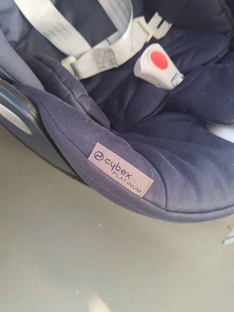 Fotelik Cybex stan bardzo dobry z bazą ISOFIX
