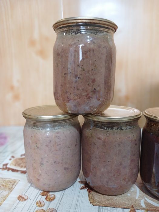 Паштет, кровянка свиняча