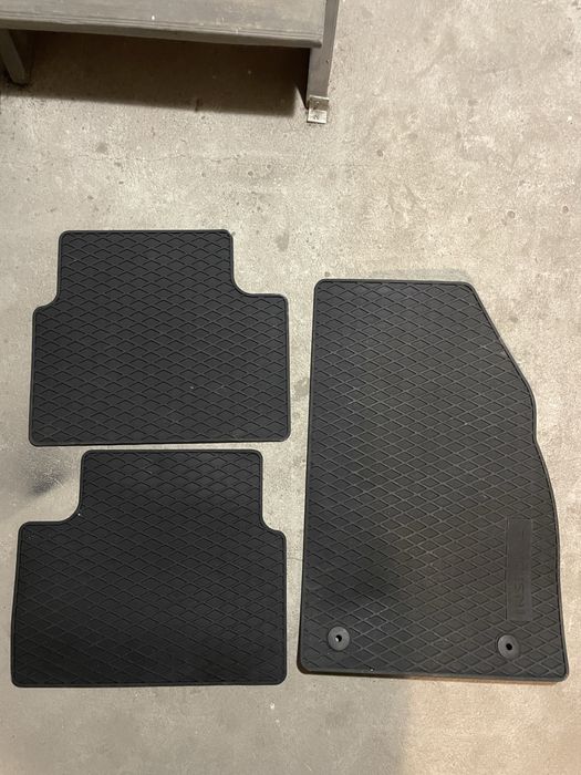 Коврики салону Опель Інсігнія