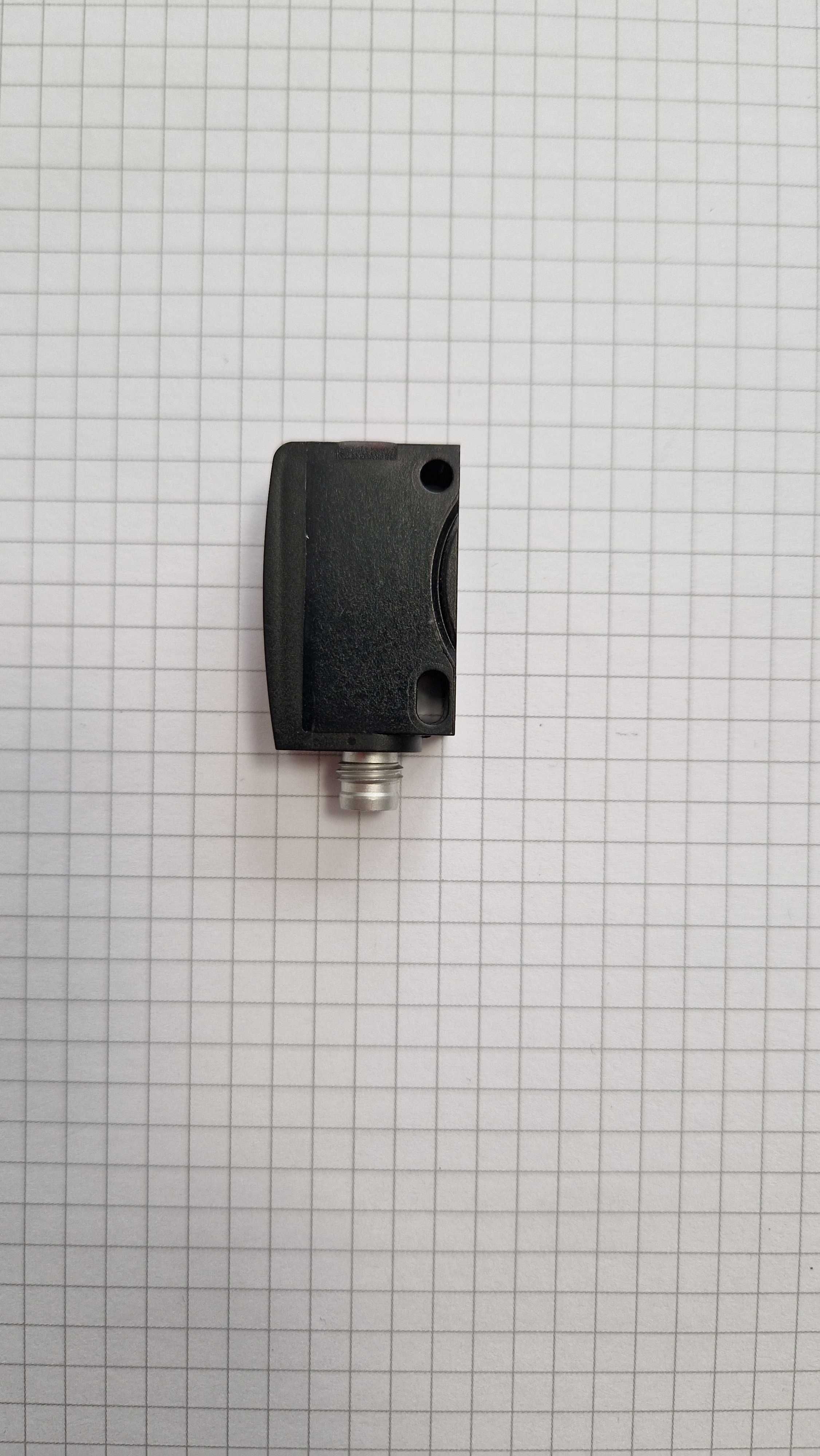 Czujnik optyczny Balluff BOS02EF + kabel