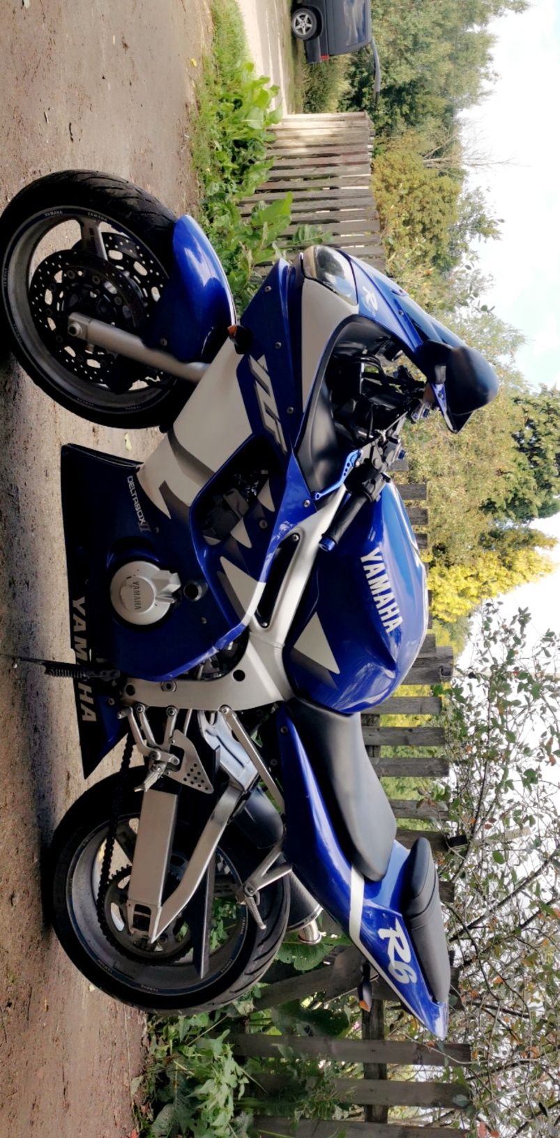 Sprzedam  Yamaha R6