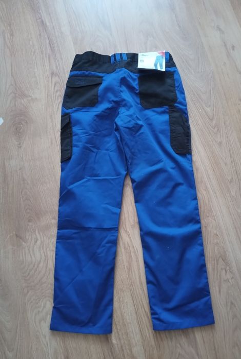 Nowe spodnie robocze roz. 54