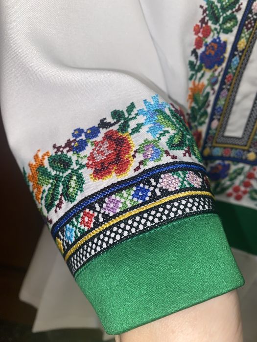 Вишиний костюм, вишиванка розмір 46