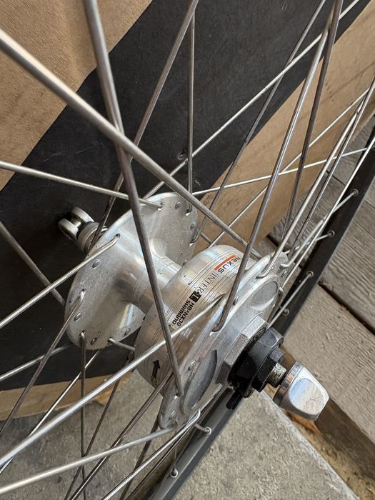 Koło przód 28 dynamo Shimano Nexus vbrake