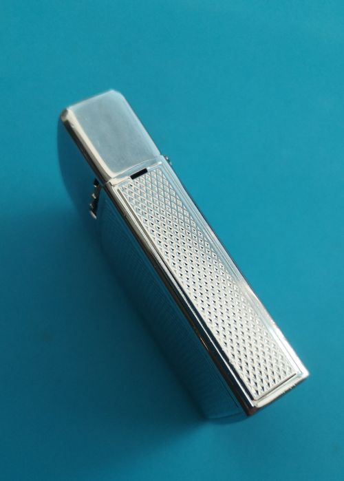 Винтажная зажигалка SAFFA