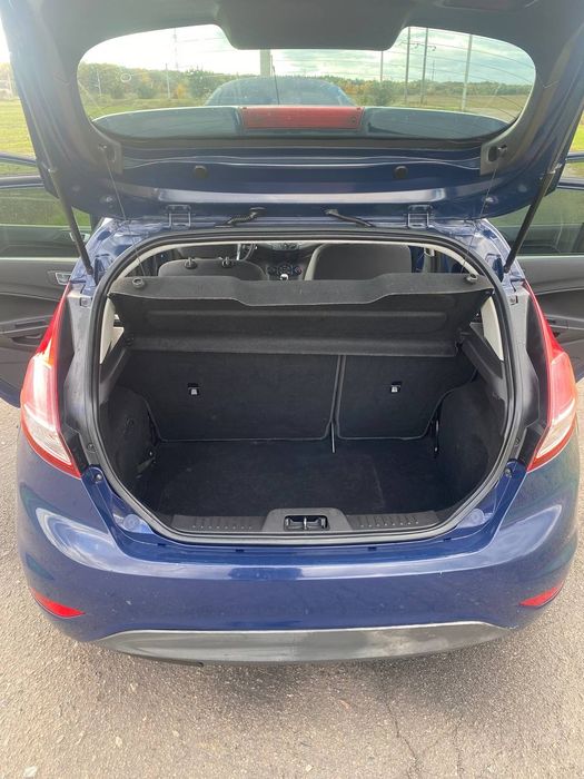 Ford fiesta MK7 2013