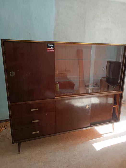 Шафа бу в гарному стані.