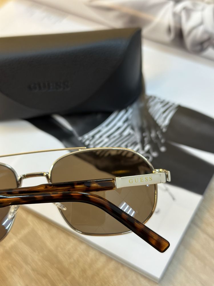 Чоловічі сонцезахисні окуляри Guess оригінал