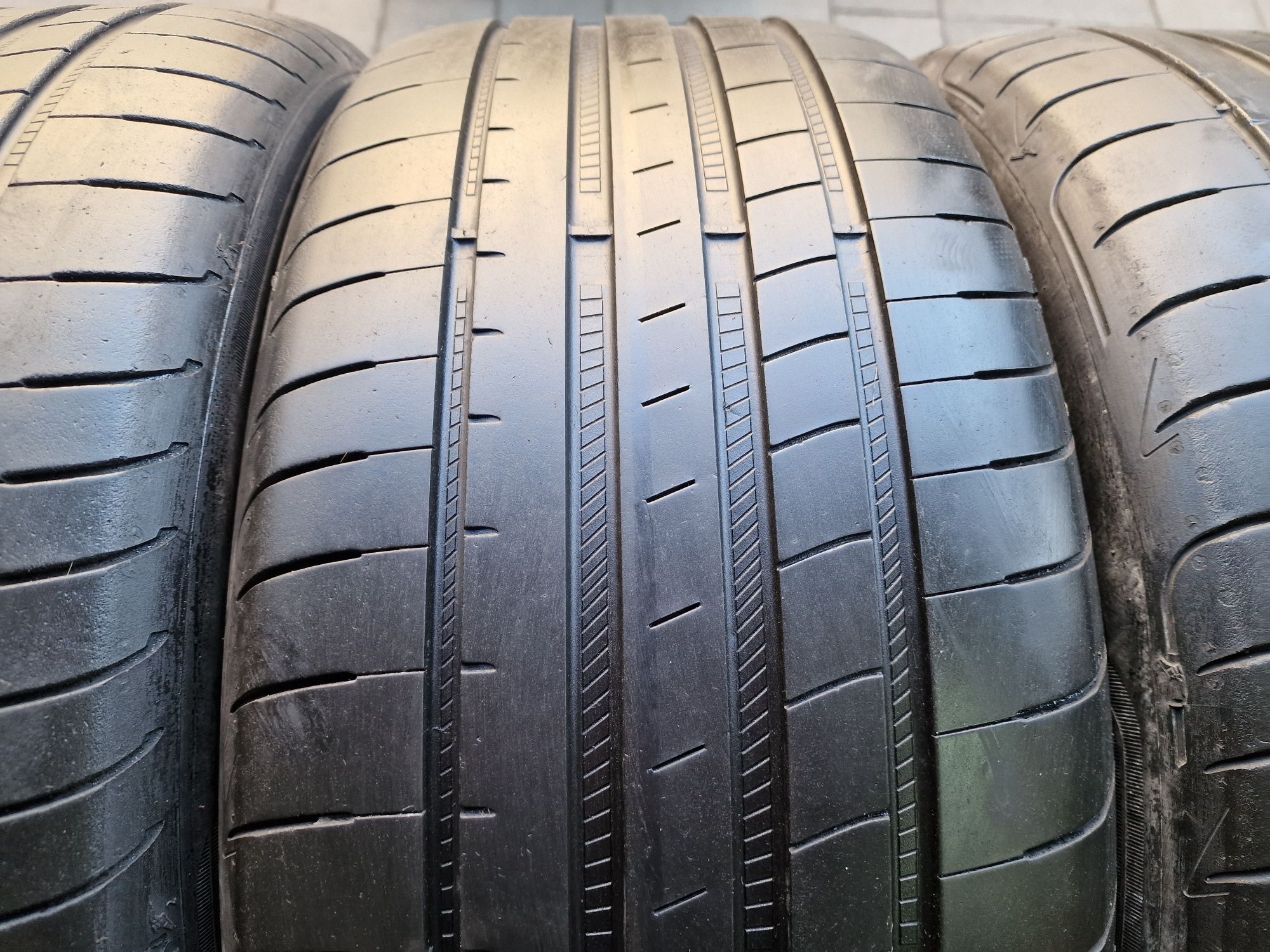 Летняя резина 245/45 R18 Goodyear Eagle
