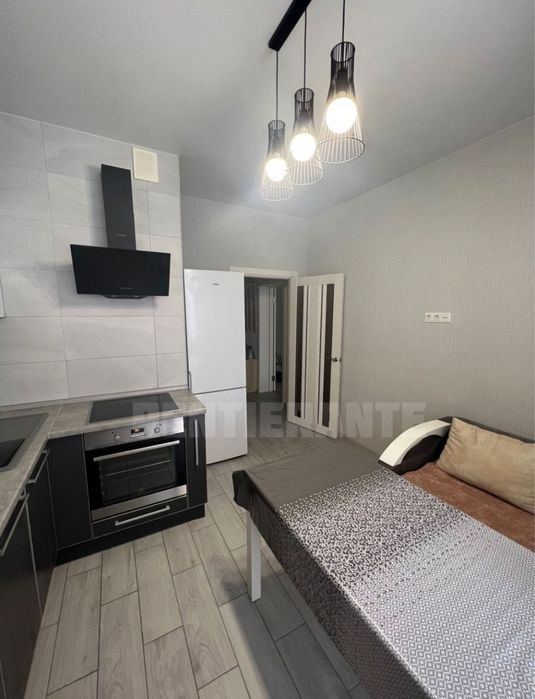 Срочно сдам квартиру в ЖК"Мандарин", ул.Канатная 122. Животных можно