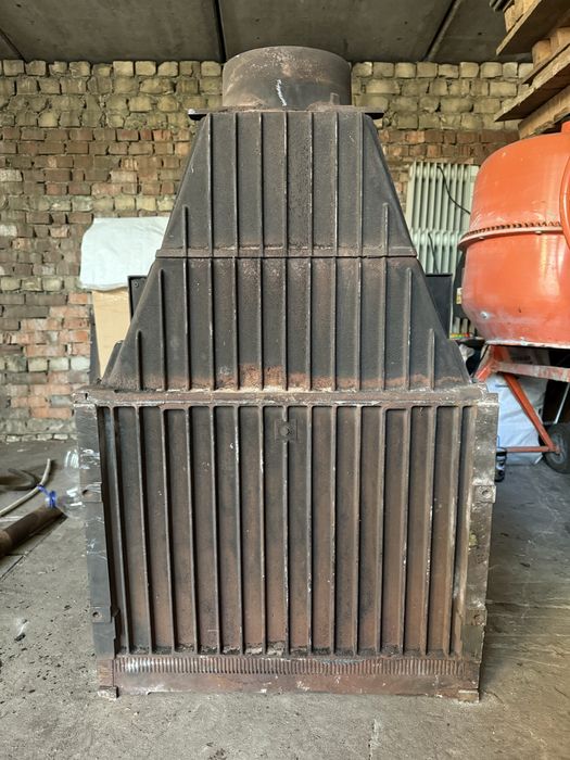 Продам    камин    в     хорошем     состоянии.