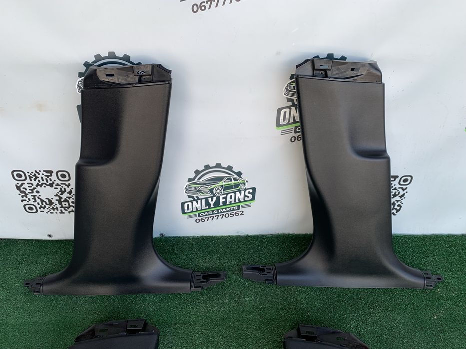 Tesla Y 2020-2024 накладка центральної стійки стойки ліва права