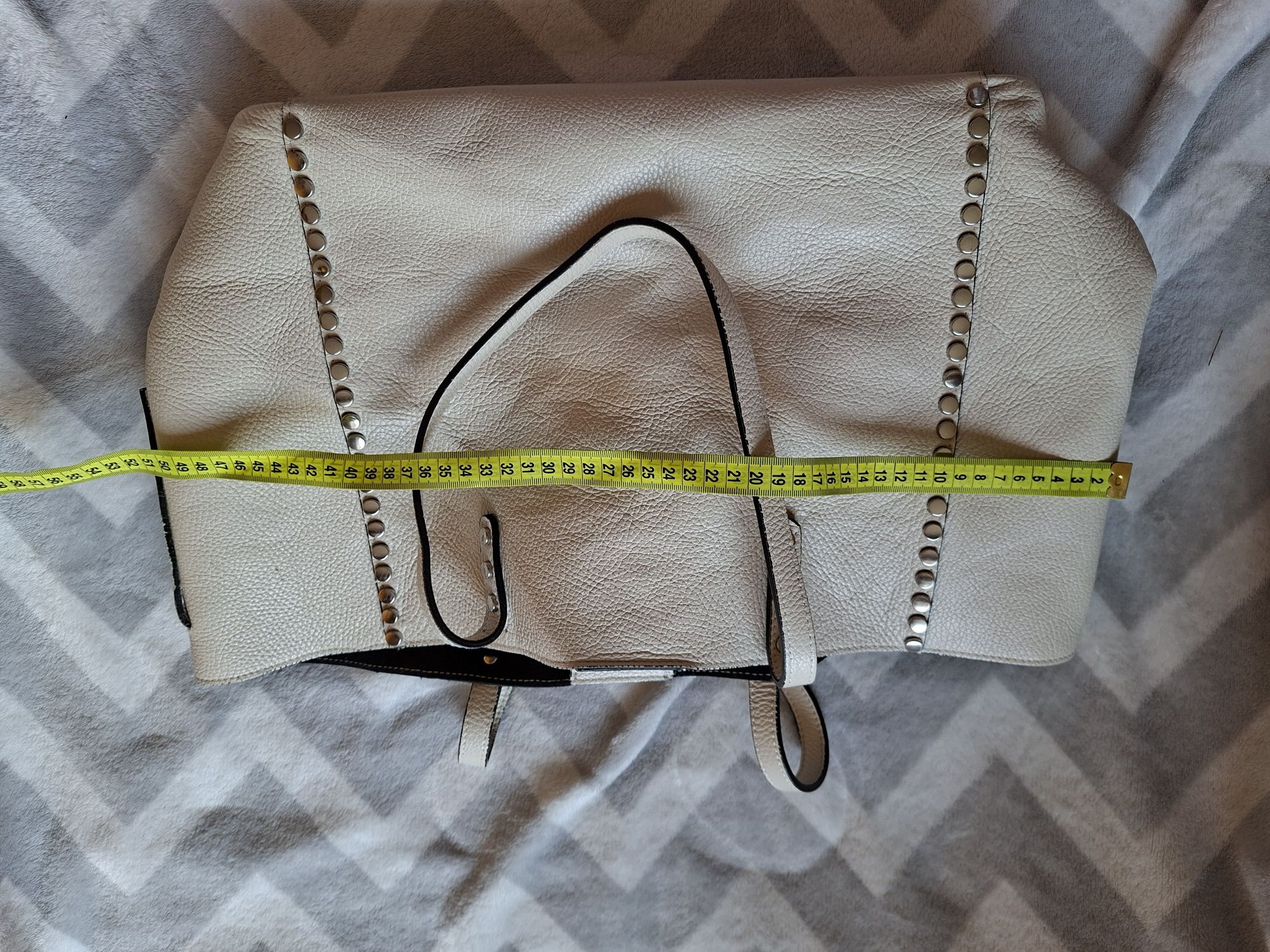 Duża torebka shopper ze skóry naturalnej.