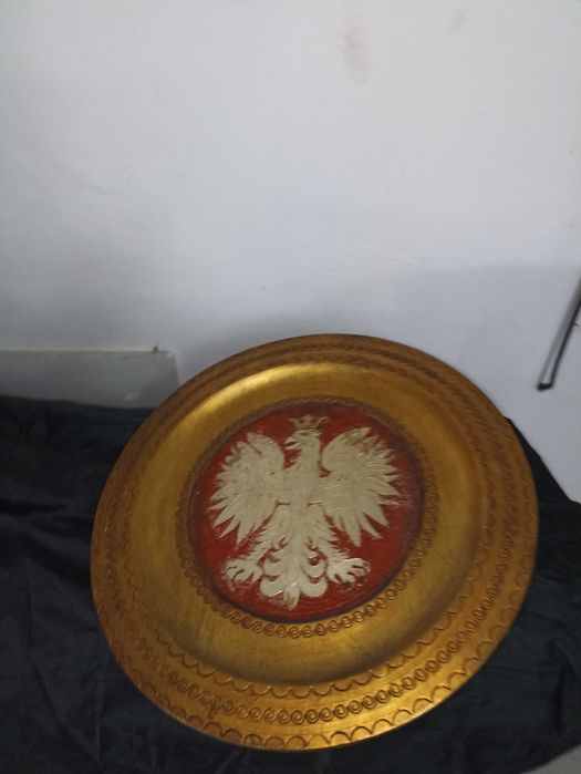 Sprzedam godło Polski na drewnie. Cena 125 zł