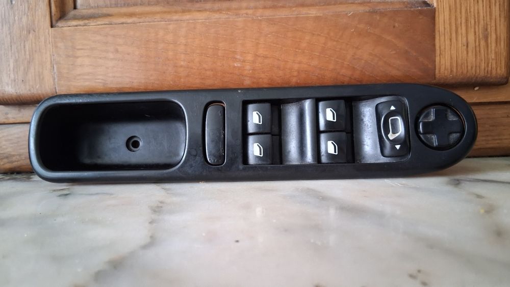 Comando vidros eléctricos