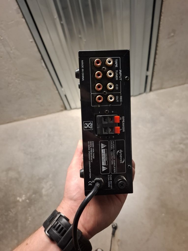 Wzmacniacz DYNAVOX