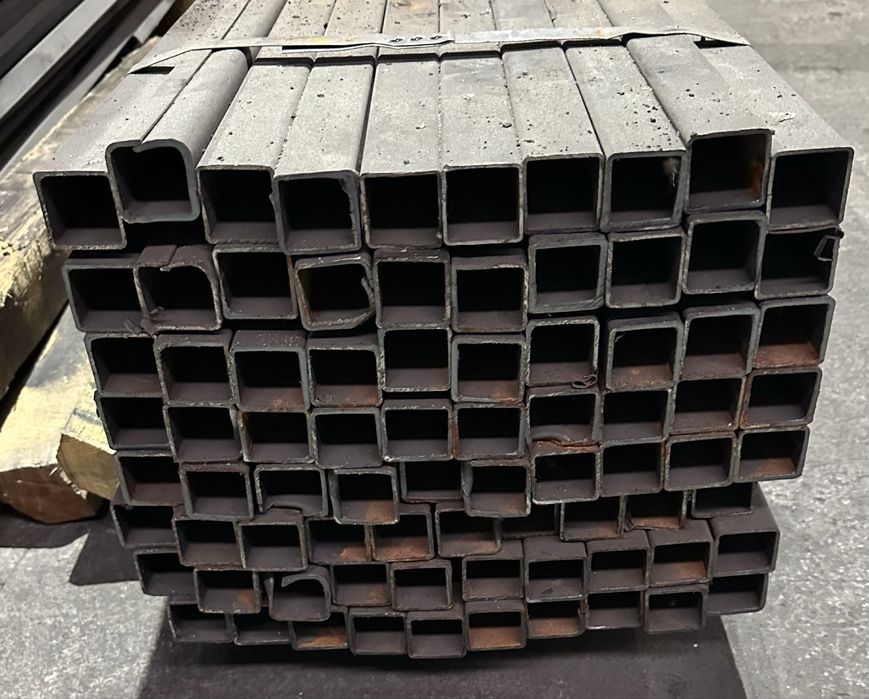 Продаж труби нової з невеликими дефектами