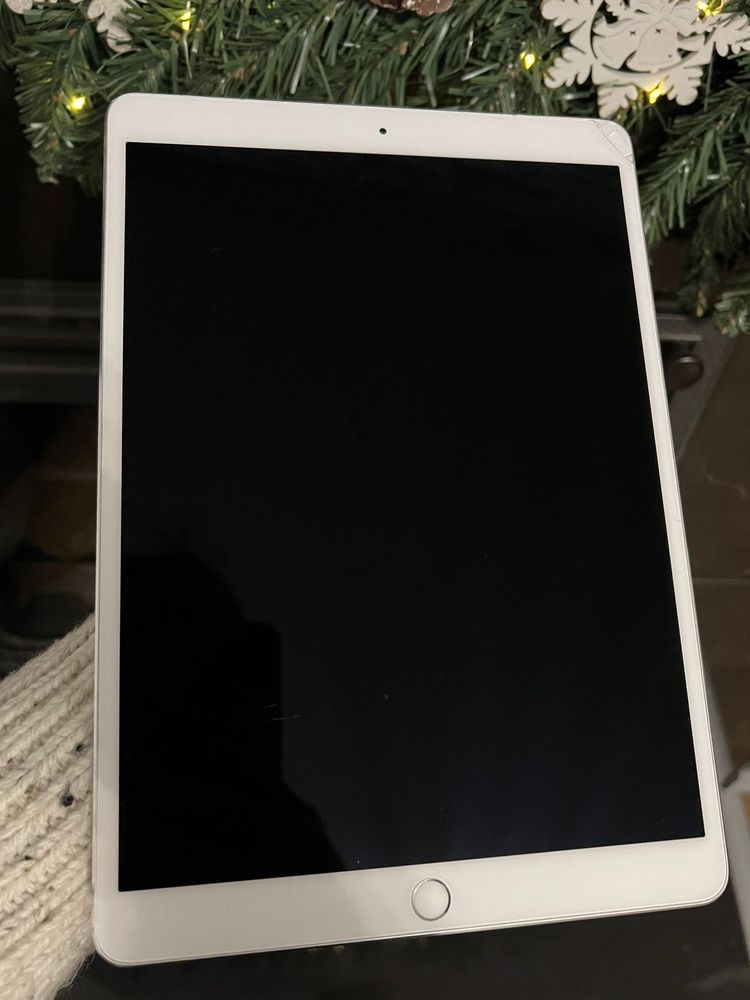 iPad Pro 10.5 model A1709 Zestaw Smart Kaybord Apple Pencil