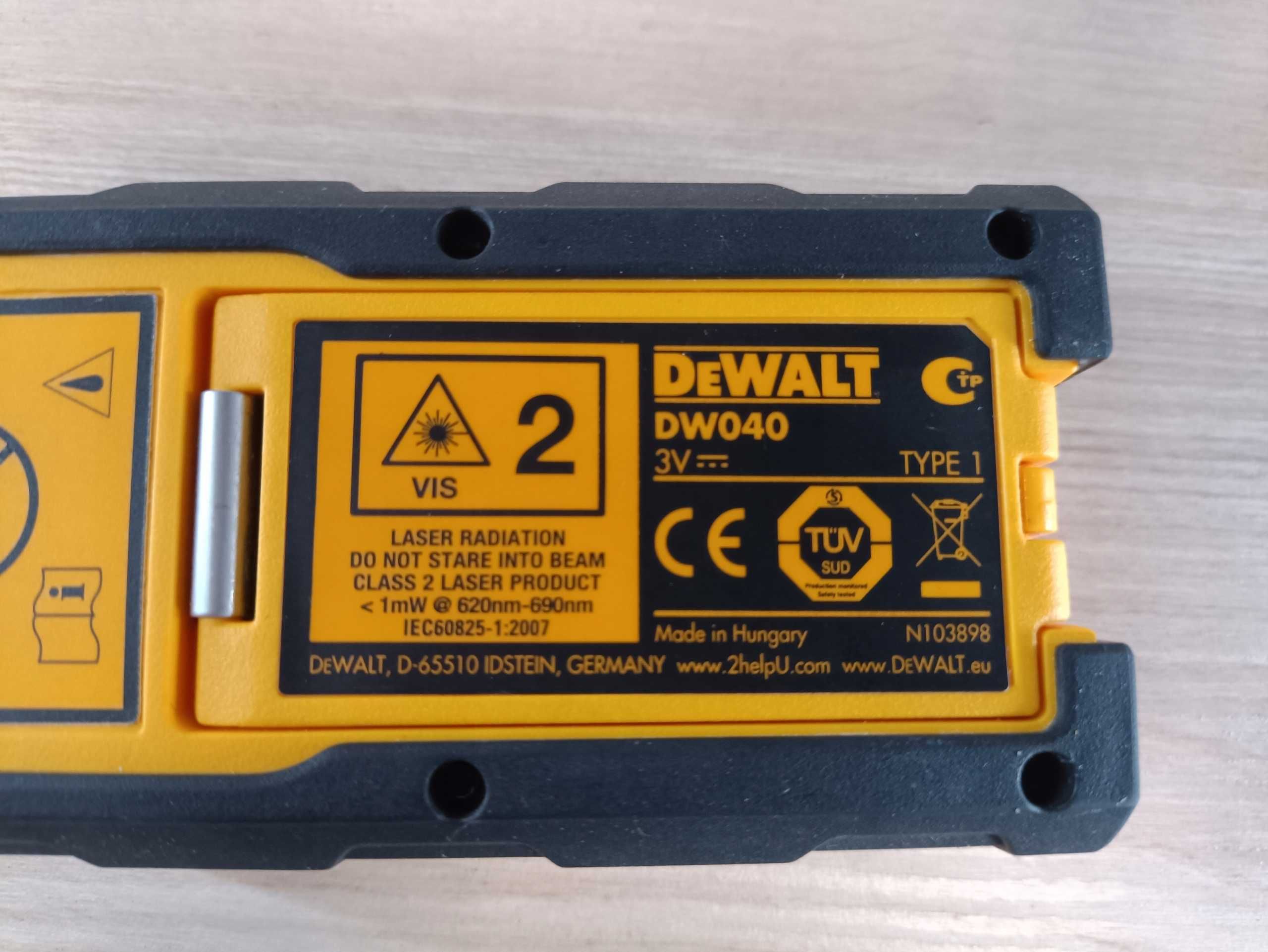 Dalmierz laserowy DeWalt DW040