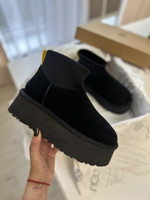 Натуральні UGG Mini/Classic Dipper