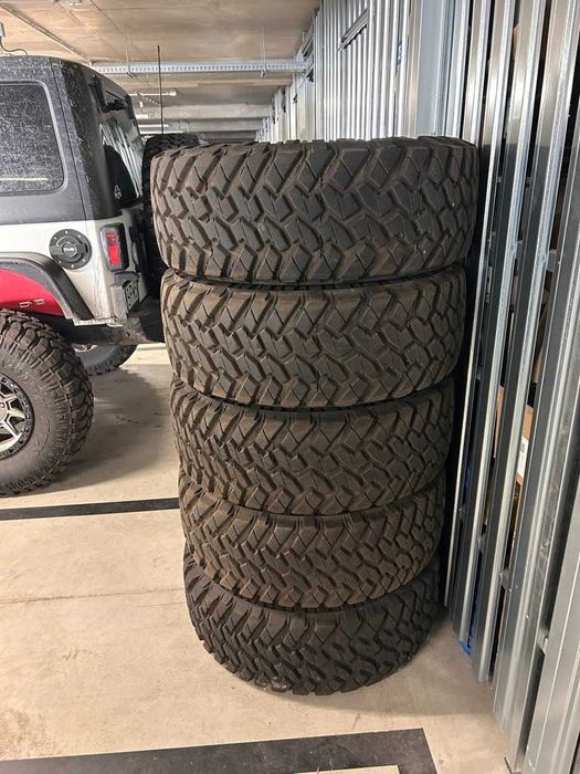 Koła opony Jeep Wrangler JK JL Nitto MT 35x12.50 R17 5x127   5 sztuk