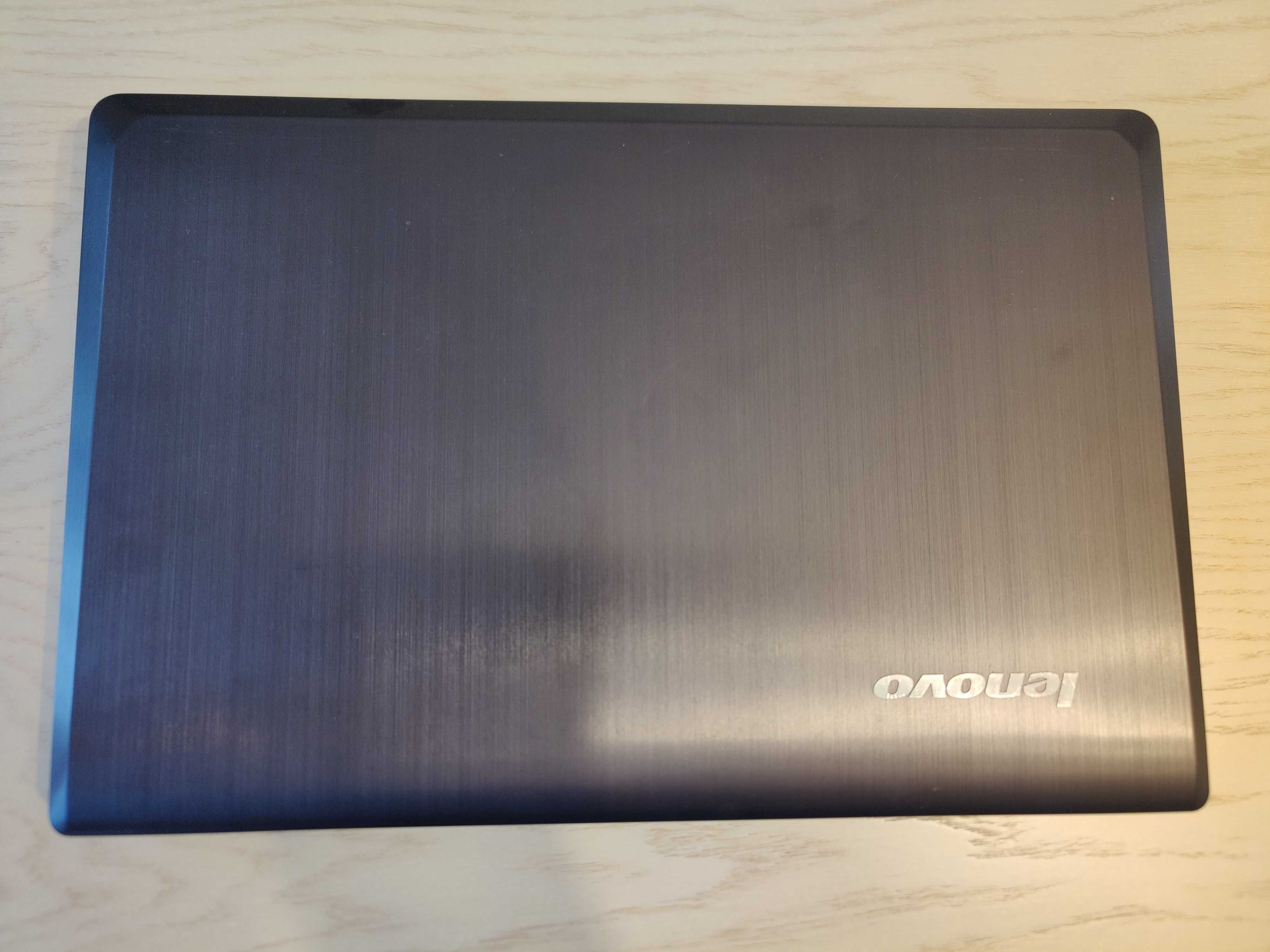 Laptop Lenovo IdeaPad Y580