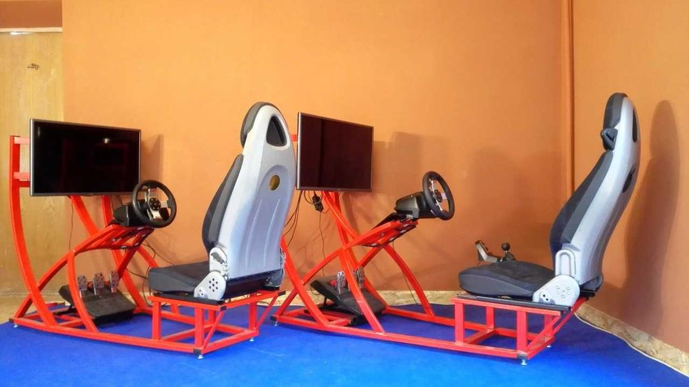 Рама автосимулятора з кріслом від смарта