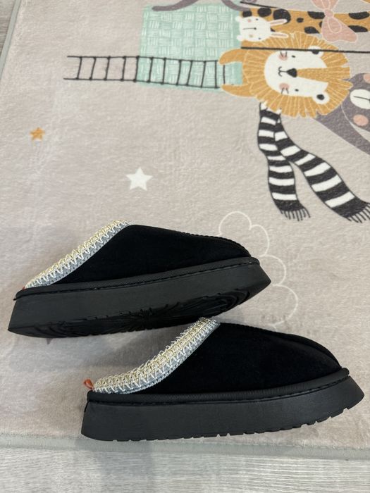 Дитячі уггі-тапочки