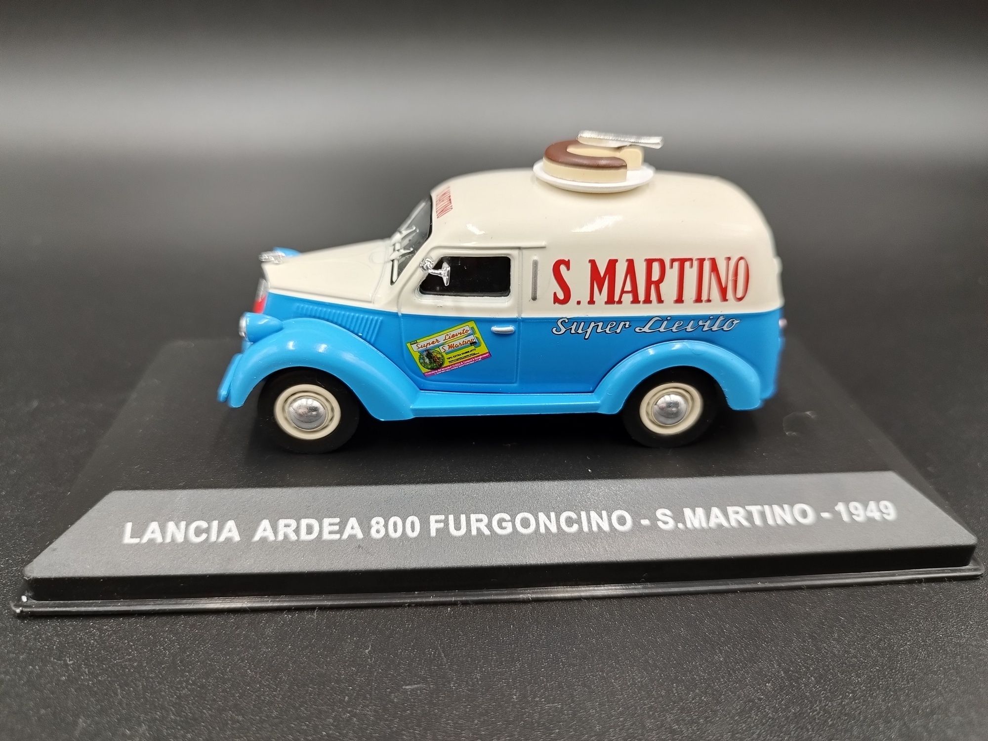 1:43 Altaya 1949 Lancia Ardea 800 Furgocinio Model