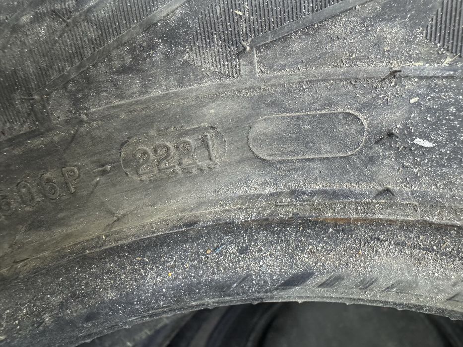 Продам зимову гуму Nokian 195/65/15