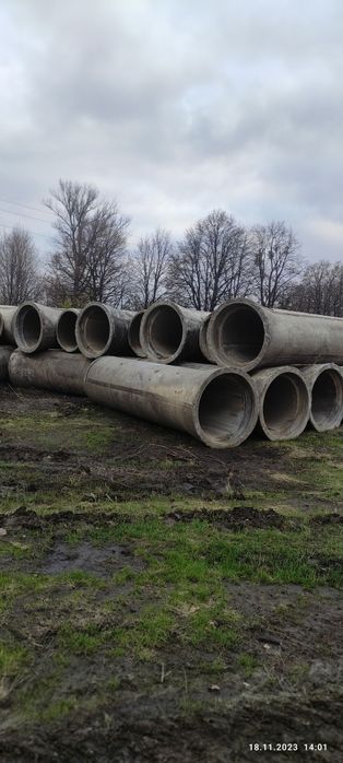 Труби D700-1200 Ж/Б.З/Б; б/у Бетонные Железобеонн.Залізобетонні,.
