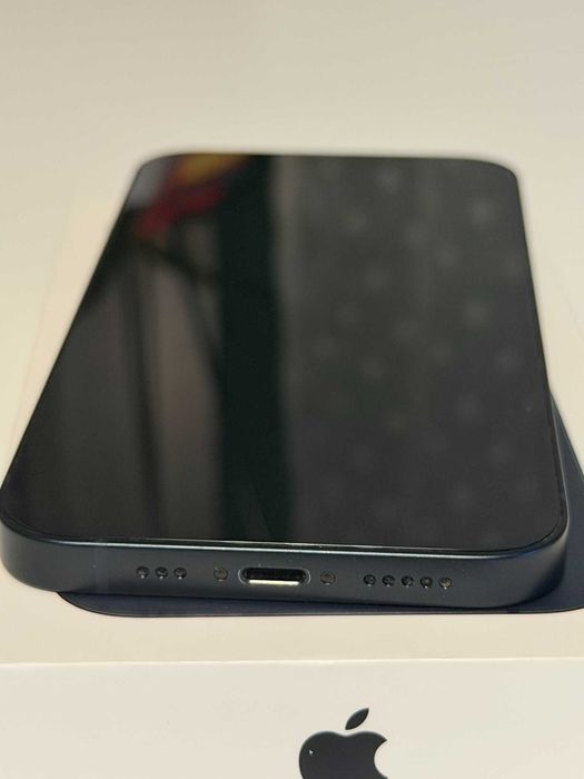 Iphone 13 128 GB Niebieski stan B.dobry