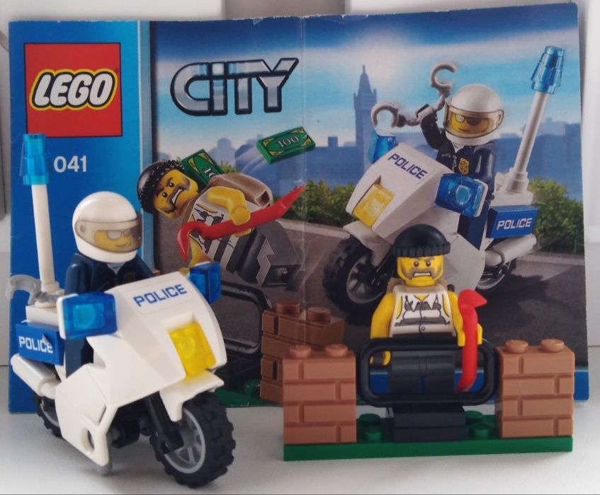 Lego City zestaw 60041 - Pościg za przestępcą