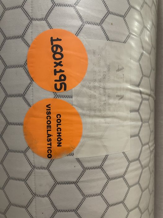 Colchão Grafeno completamente NOVO.