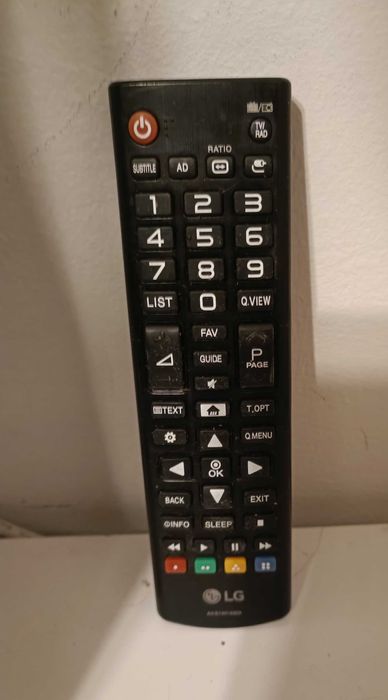 32 Cali TV LG LED Smart TV DVB-T2 HEVC + Kabel HDMI + Upominek + Kupon