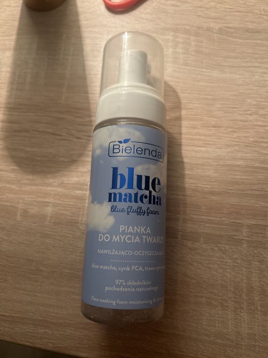 Pianka do twarzy bielenda blue matcha