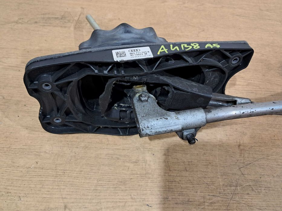 Lewarek zmiany biegów wybierak manual AUDI A4 B8 A5