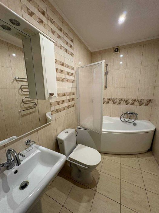 Оренда 2 кім. квартири вул. Головацького