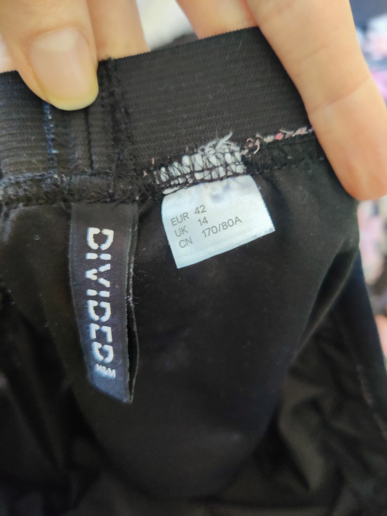 Spódnica damska długa na wiosnę lato czarna w kwiaty rozcięcia H&M XL
