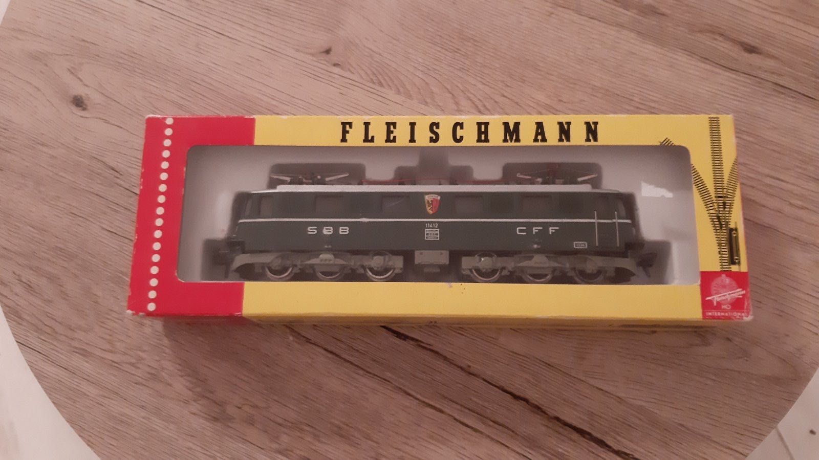Lokomotywa szwajcarskiej kolei SBB Fleischmann 4370