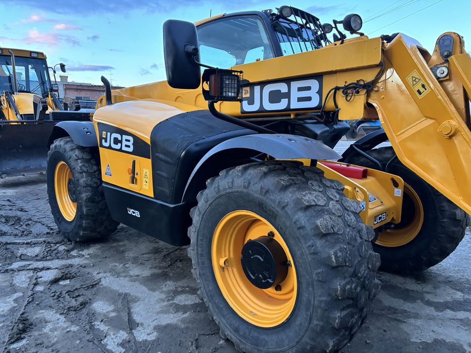 Навантажувач JCB 541-70 2009р.в.