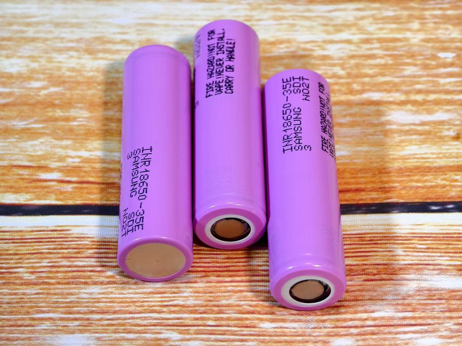 Акумулятори 18650 Samsung INR18650 35E 3500 мА 13А оригінал