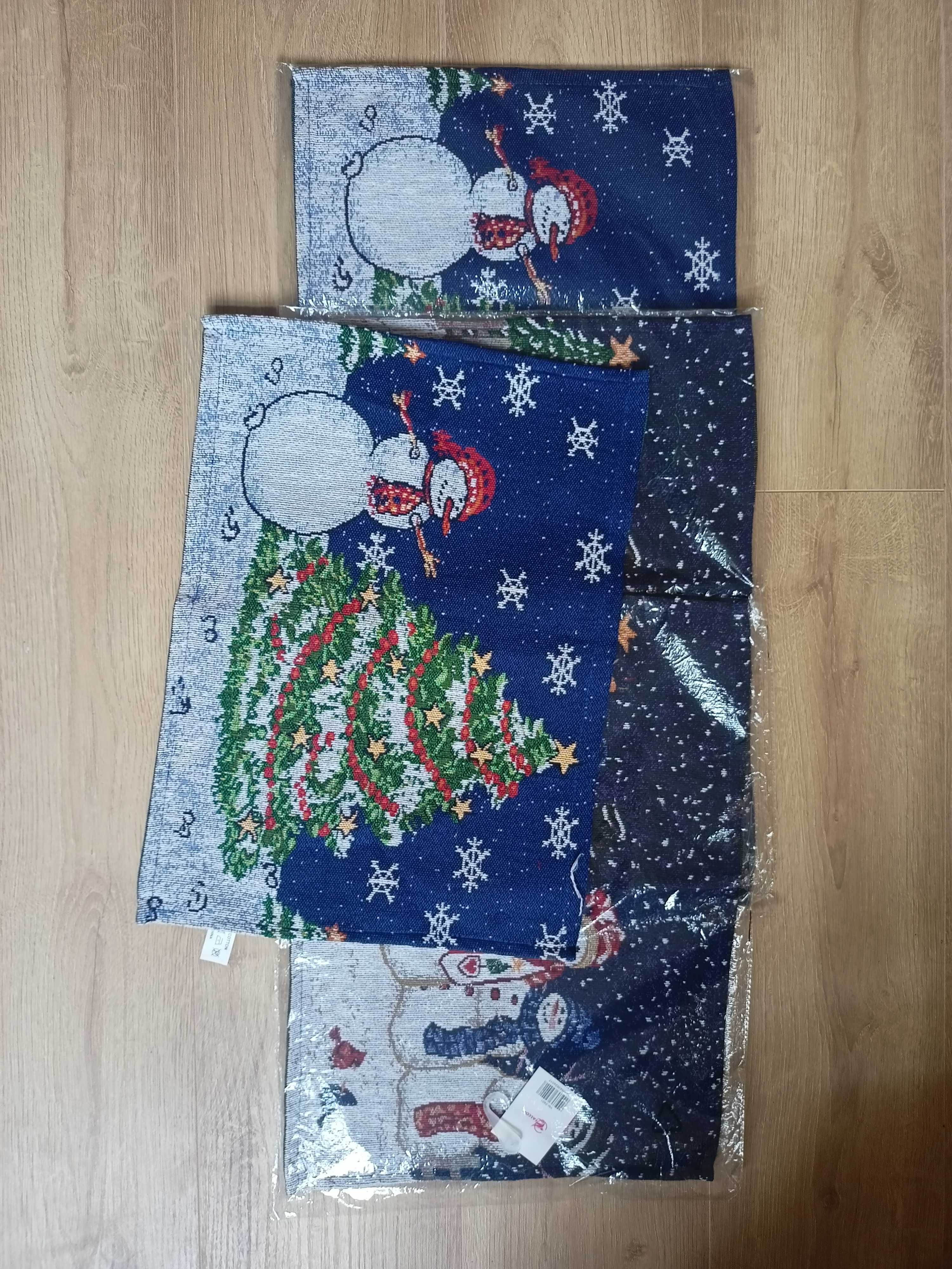 Podkładki materiałowe świąteczne na stół 4 sztuki 33 x 45 cm