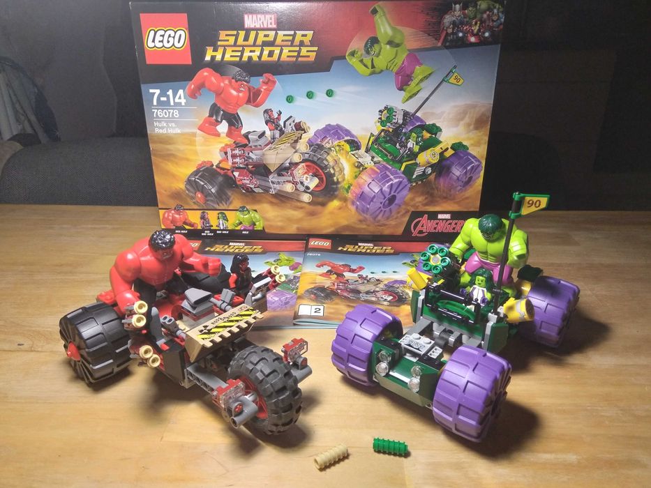 Lego 76078 Hulk vs. Red Hulk (Hulk kontra Czerwony Hulk)