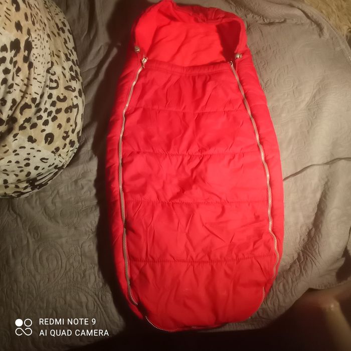 Śpiworek  do wózka firmy Quinny długość 90 cm
