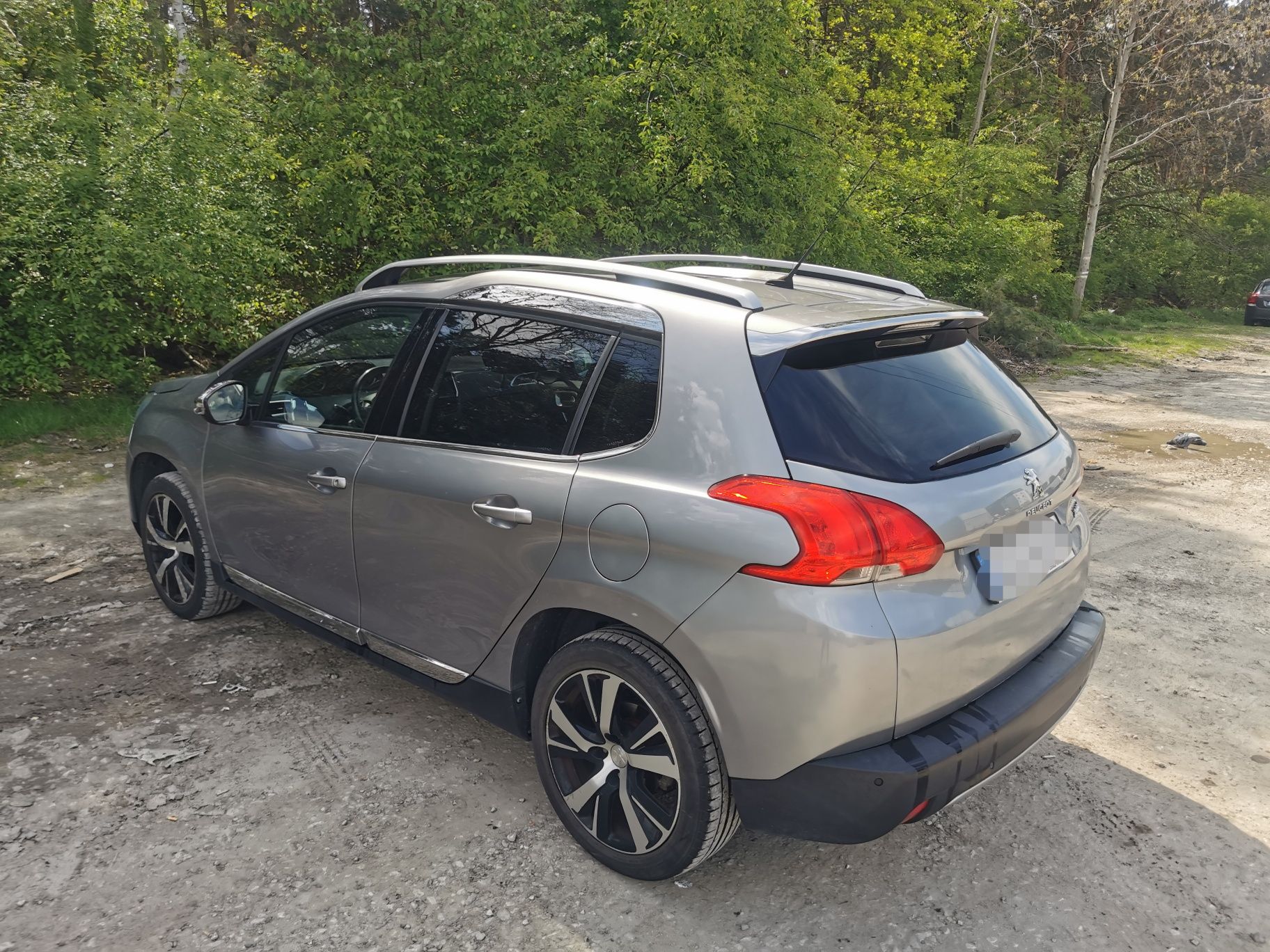 PEUGEOT 2008 ALLURE full wyposażenie