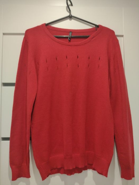 Sweter czerwony damski