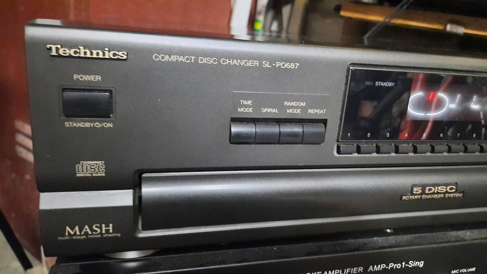 Odtwarzacz CD SL-PD687 Technics  5 disc