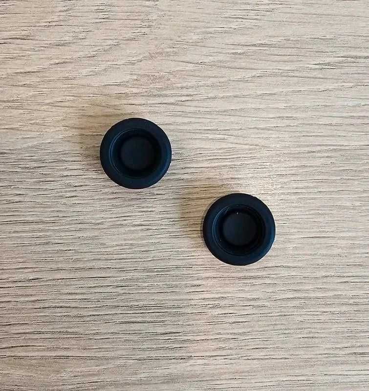 Antypoślizgowe nakładki na pad kontroler Playstation Xbox Dragon Ball